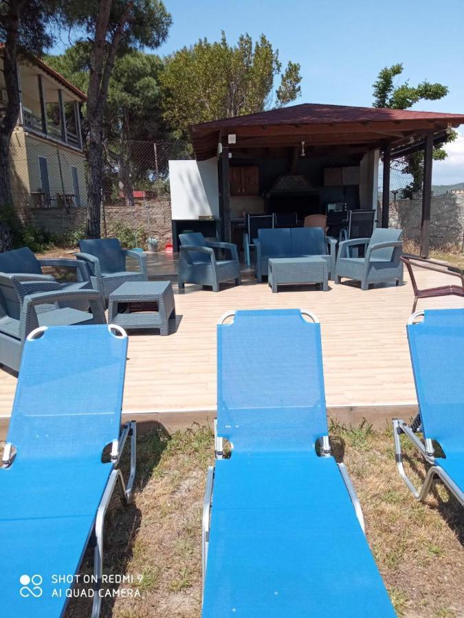 Studios Efi Beach Vourvourou Bagian luar foto